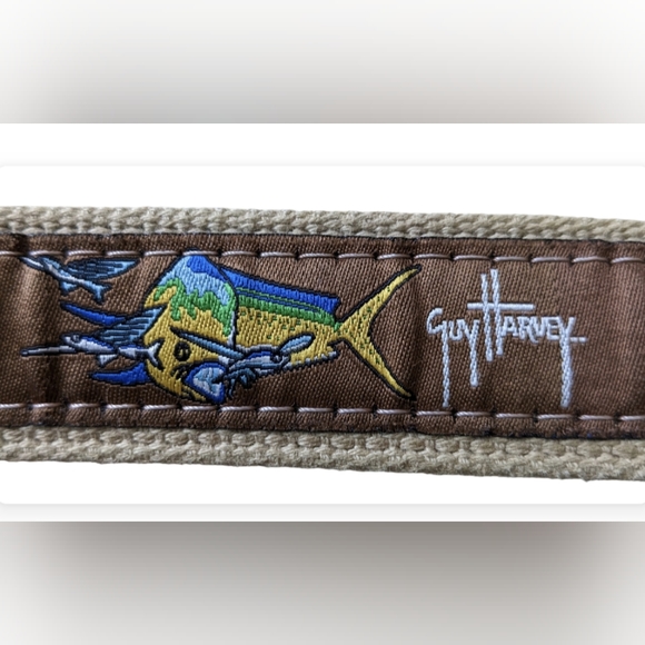 Guy Harvey Accessories Guy Harvey Belt 44 Flying Fish Being Chased